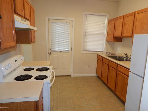 4th image of 1710 Roselynn St