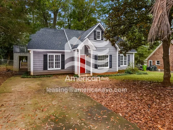 241 Holmsbury Rd, Irmo, SC 29063