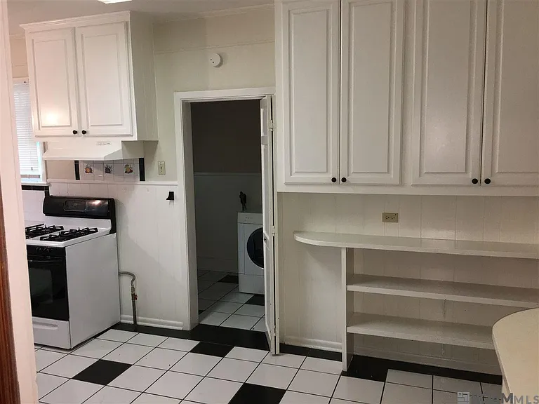 2225 Broussard St — Photo 15