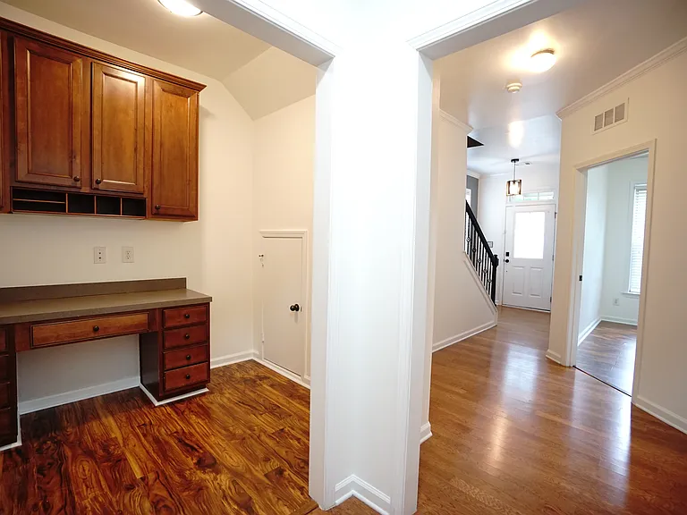 741 Village Field Ct — Photo 4