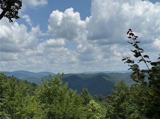 337 Lucas Path Dr #69, Purlear, NC 28665