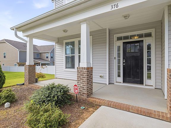 4th image of 376 Streamliner Blvd
