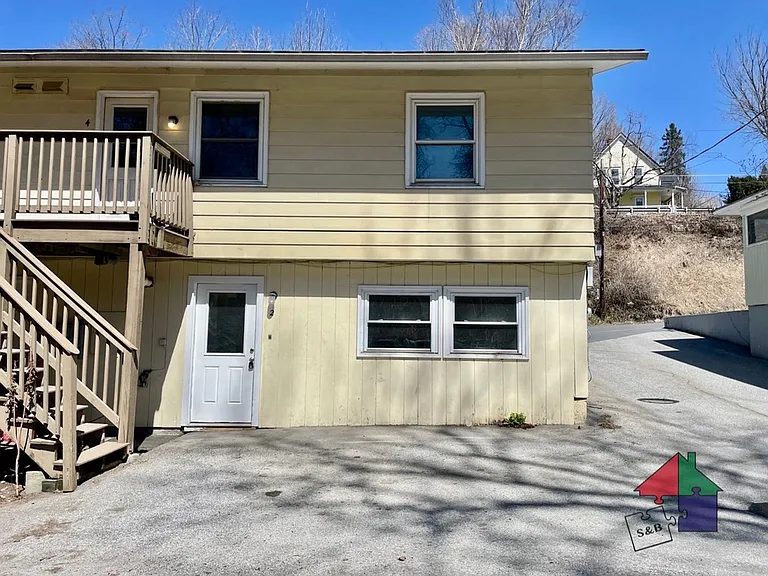 13-17 Warren St — Photo 13