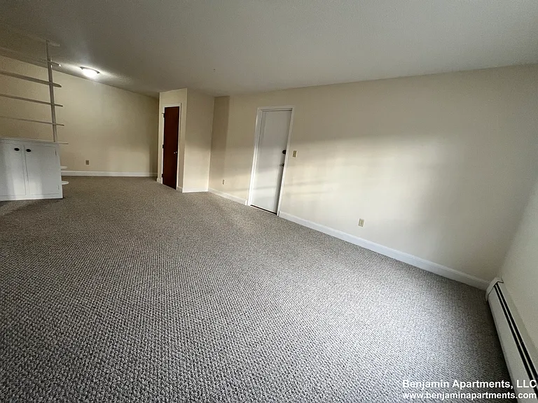 11 Allen St #1 — Photo 3