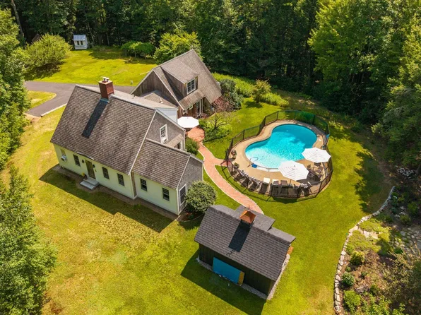 1539 PROVINCE Road, Strafford, NH 03884