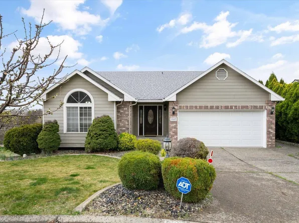 1937 Mountain View Dr, Prosser, WA 99350