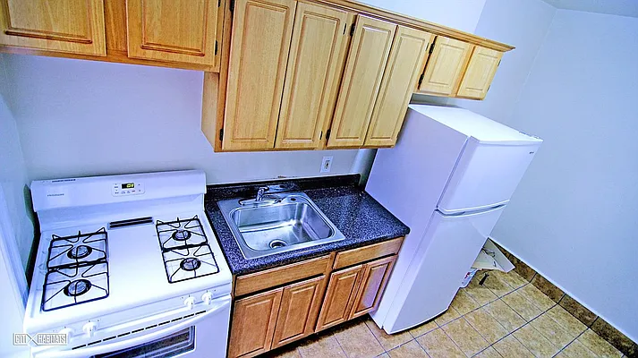 Rented by Citi Habitats | media 5