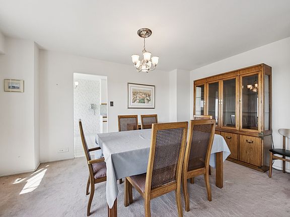 5th image of 7141 N Kedzie Ave APT 1213