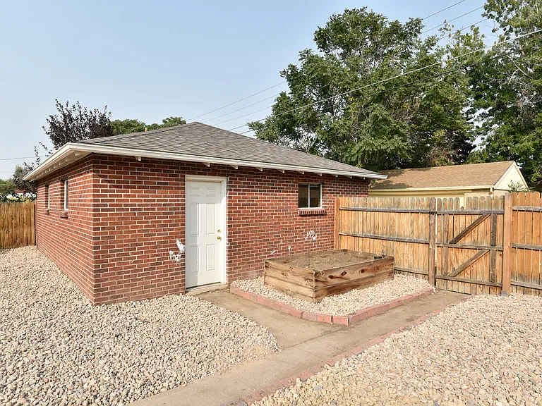 3208 Niagara St — Photo 33