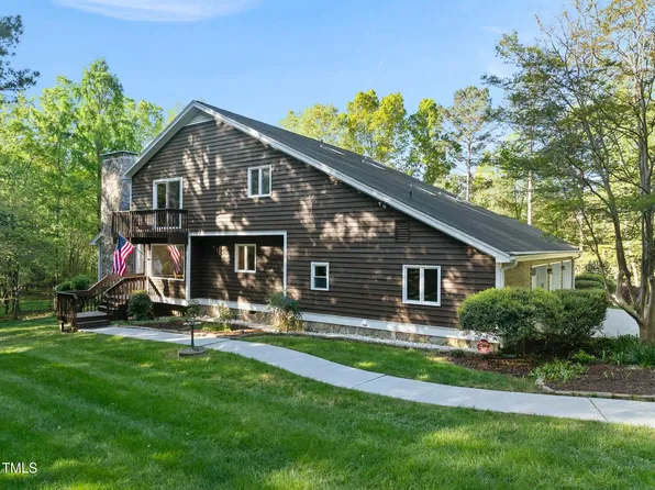 13 Crosswinds Estates Dr, Pittsboro, NC 27312