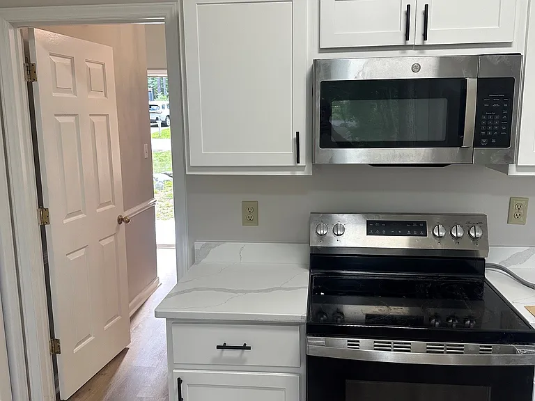 5008 Simmons Branch Trl — Photo 6