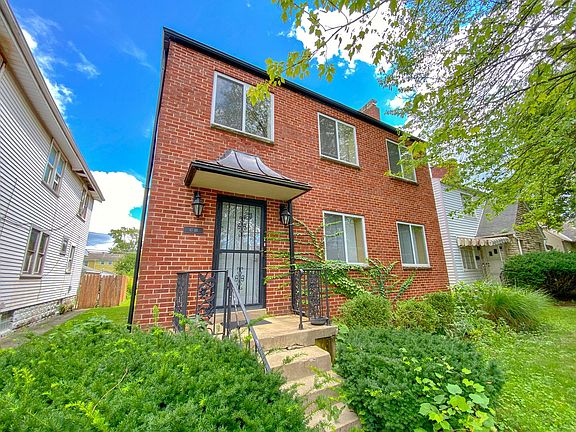 5th image of 68 N Westmoor Ave #A