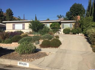 11120 Odell Ave, Sunland, CA 91040