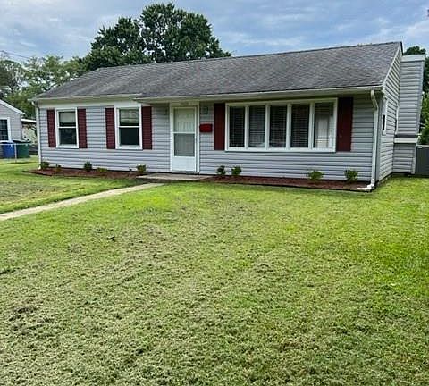 2nd image of 7409 Vernon Pl
