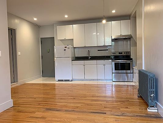 1st image of 91 Allen St APT 4