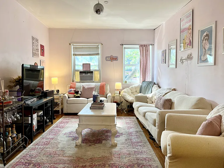 805 Garden St #2S — Photo 2