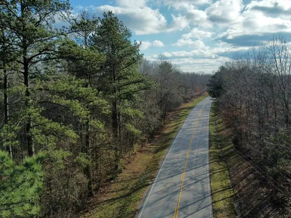 Archie Rhinehart Pkwy, Spencer, TN 38585