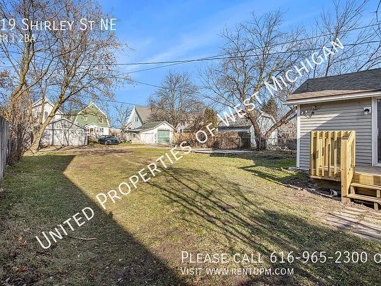 519 Shirley St NE — Photo 15