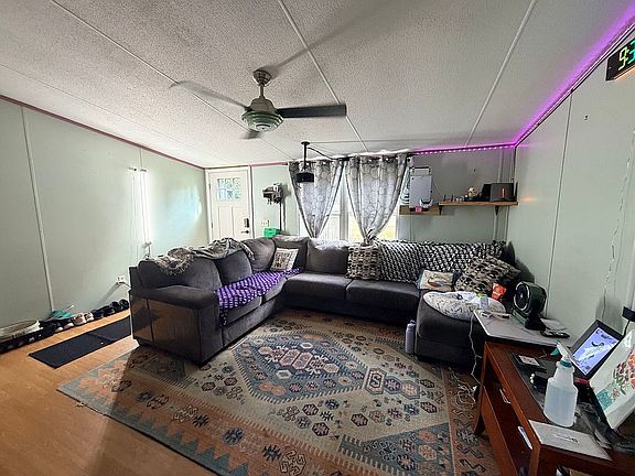 4th image of 137 Carolina Wren Dr