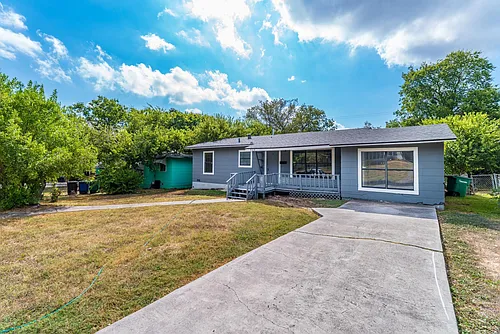 530 Sumner Dr Photo 1
