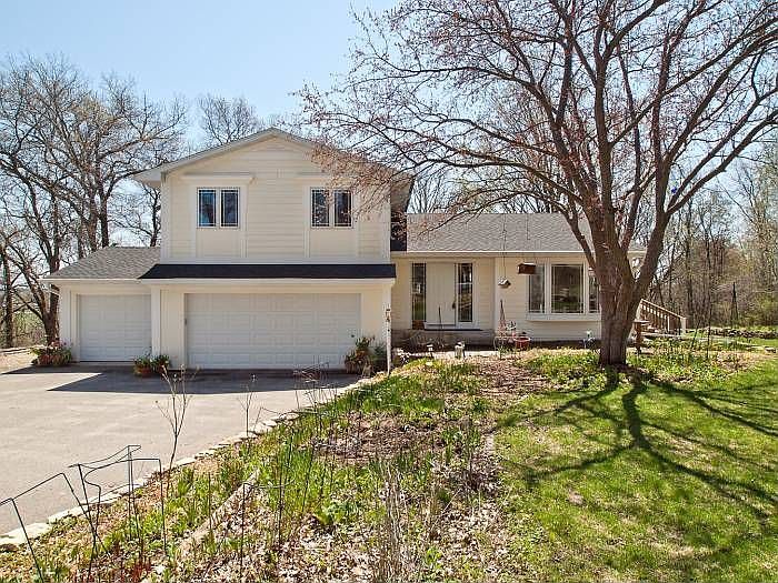 1424 Windsor Chase Dr. SW