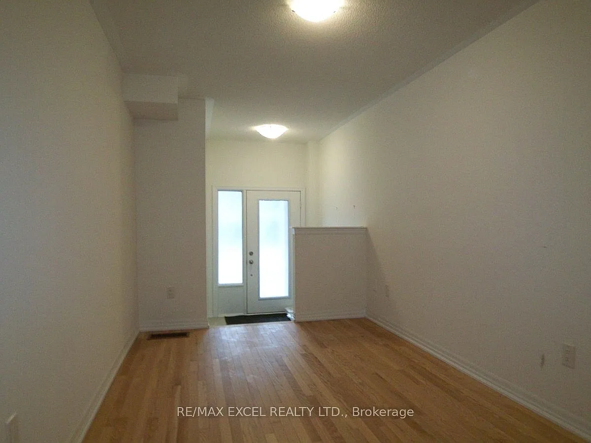 3 bed, $2,900 — Photo 3