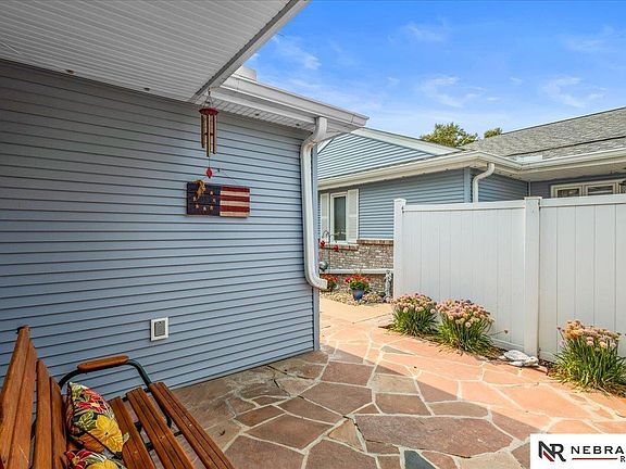 4th image of 5330 Thies Cove Dr