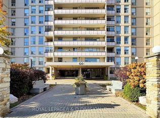 130 Neptune Dr #1510, Toronto, ON M6A1X5
