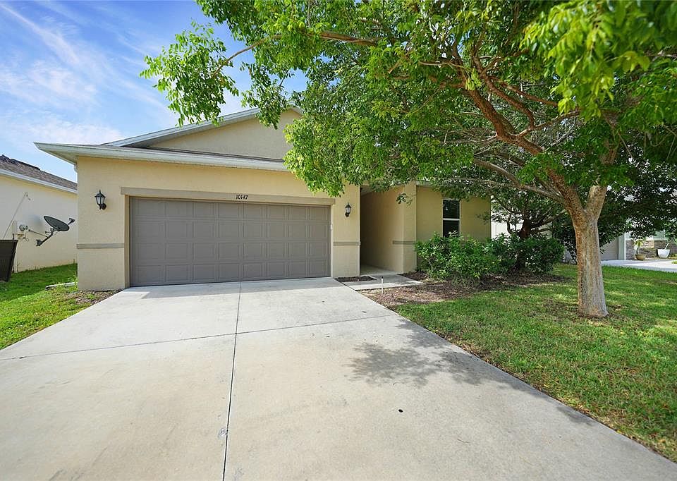 1st image of 10147 Winding River Rd