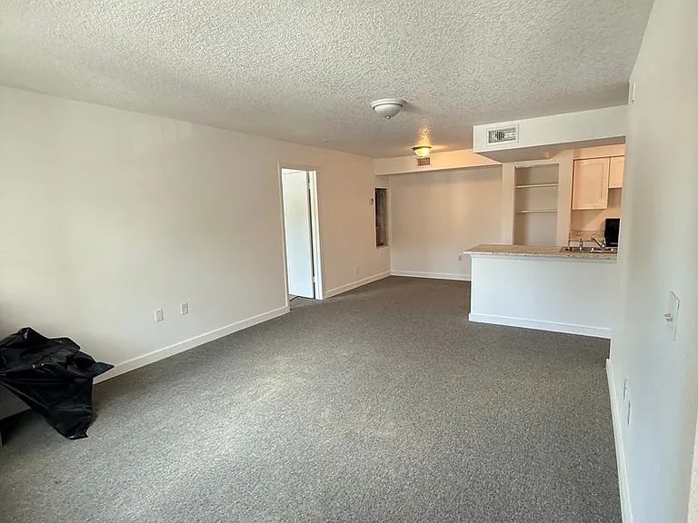 3016 Parkway Blvd #209 — Photo 20