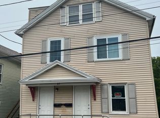 65 Pierce St FLOOR 1, Westerly, RI 02891