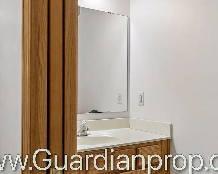 249 Pleasant Ln — Photo 12