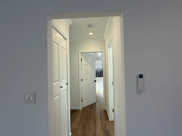 417 2nd St #12 — Photo 13