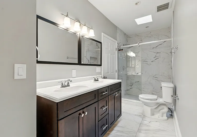 2323 N Calvert St — Photo 14