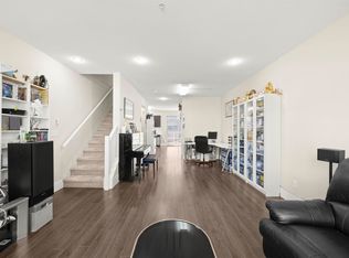 19752 55a Ave #4, Langley, BC V3A3X2