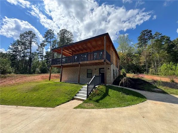 918 Blackjack Rd, Westminster, SC 29693