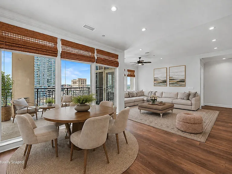 230 Tryon St #710 — Photo 8