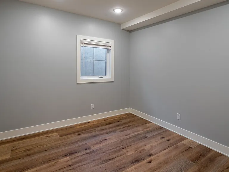 1015 Sigsbee St SE #1 — Photo 3