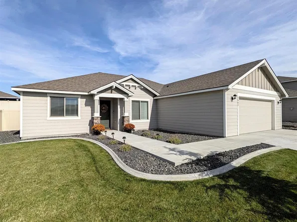 7905 Cariboo Dr, Pasco, WA 99301