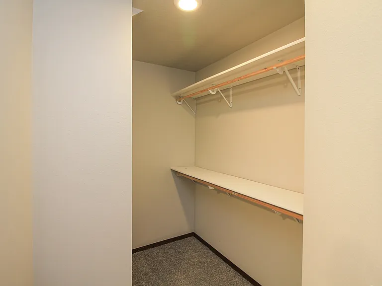 281 Vernon Dr #4 — Photo 24
