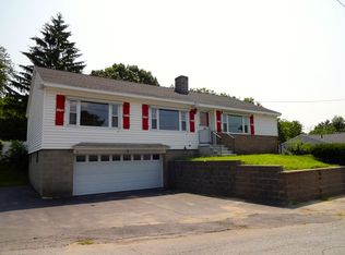53 Cogger Rd, Lowell, MA 01854