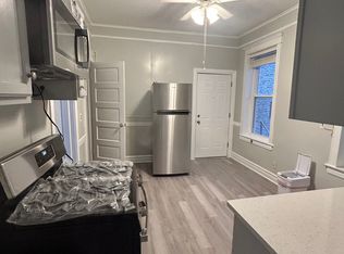 3402 S Morgan St #2R, Chicago, IL 60608