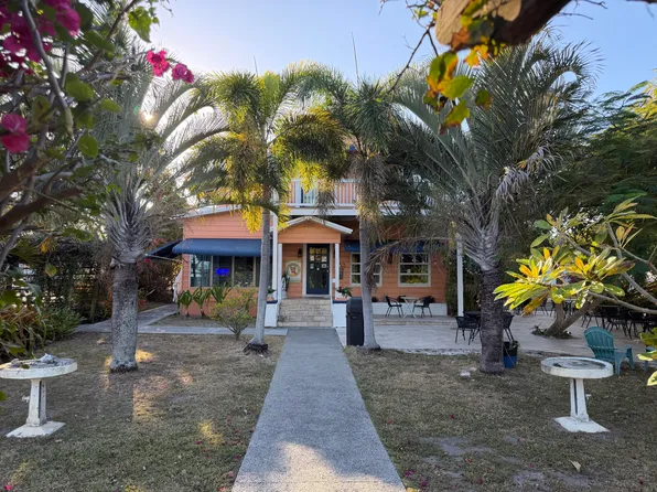 3350 NE Indian River Dr, Jensen Beach, FL 34957