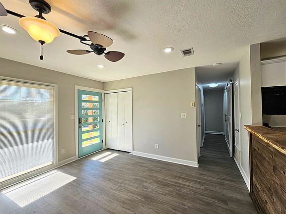 5th image of 1332 Lola Dr