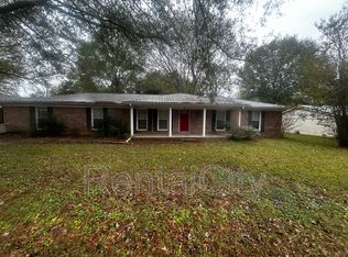 23 Camellia Dr, Jackson, TN 38301