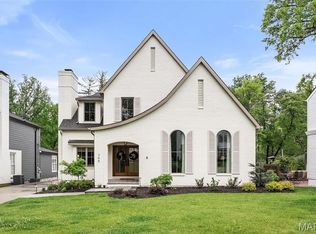 348 E Bodley Ave, Saint Louis, MO