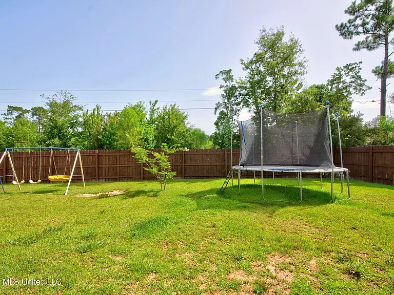 16463 Millsaps Ave — Photo 30