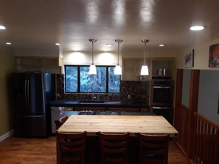 21572 Donner Pass Rd — Photo 10