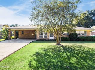 207 Leisure Ln, Lafayette, LA 70506