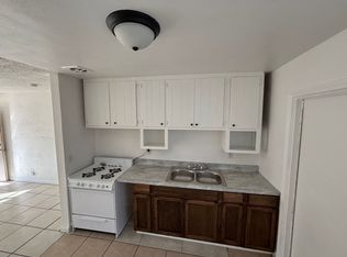 1012 Rodgers Rd #9-1, Hanford, CA 93230